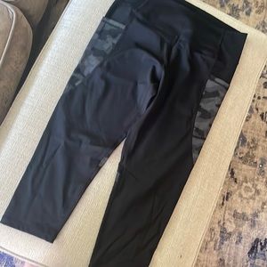 Zyia active leggings size 14-16